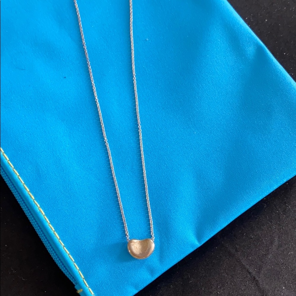 Tiffany & Co. bean necklace in silver